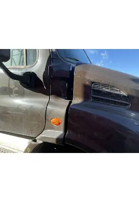 FREIGHTLINER Cascadia 113 Cowl