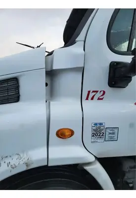 FREIGHTLINER Cascadia 113 Cowl