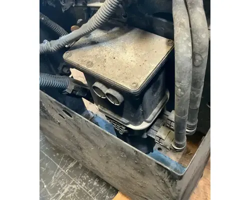 FREIGHTLINER Cascadia 113 DEF Pump