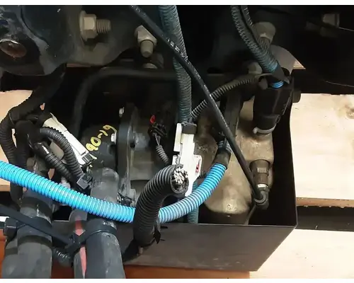 FREIGHTLINER Cascadia 113 DEF Pump