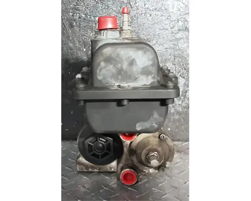 FREIGHTLINER Cascadia 113 DEF Pump