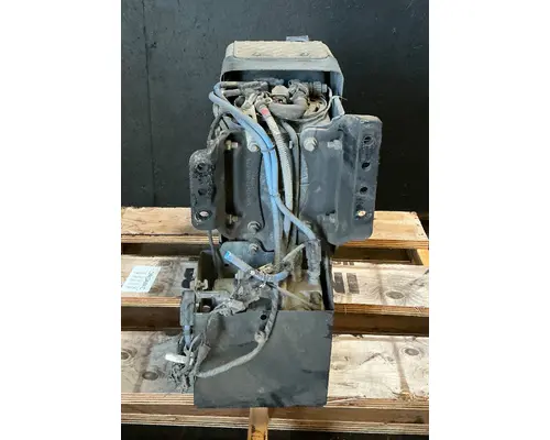 FREIGHTLINER Cascadia 113 DEF Tank