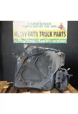 FREIGHTLINER Cascadia 113 DEF Tank