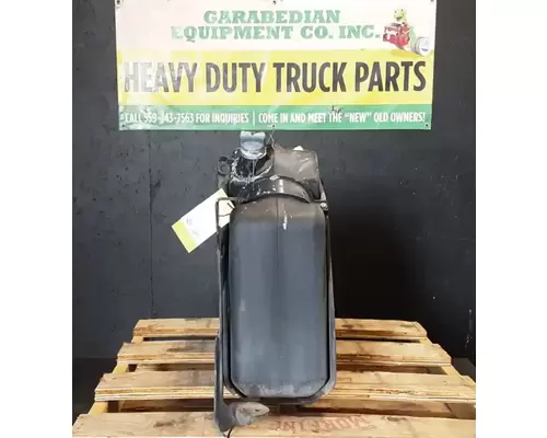 FREIGHTLINER Cascadia 113 DEF Tank