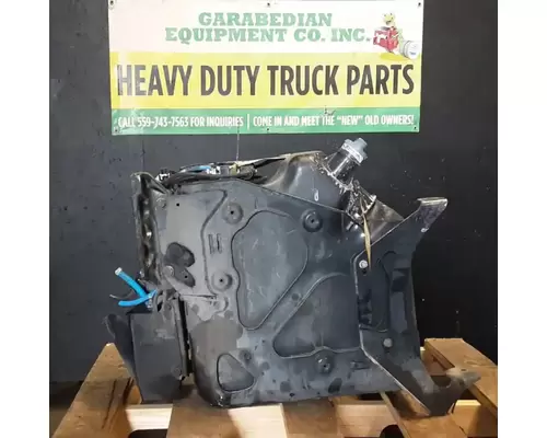 FREIGHTLINER Cascadia 113 DEF Tank