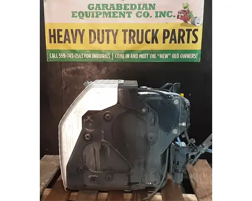 FREIGHTLINER Cascadia 113 DEF Tank