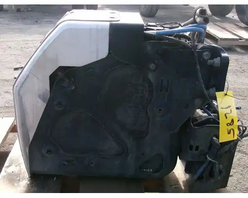 FREIGHTLINER Cascadia 113 DEF Tank