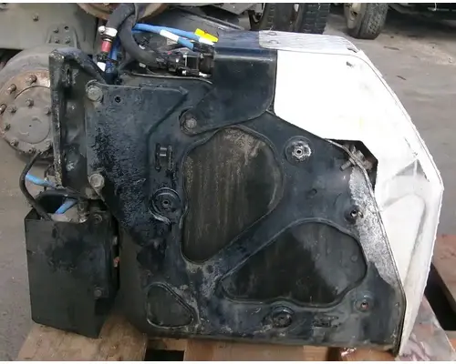 FREIGHTLINER Cascadia 113 DEF Tank