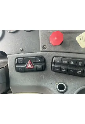 FREIGHTLINER Cascadia 113 Dash/Console Switch
