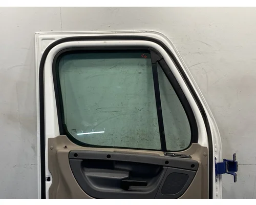 FREIGHTLINER Cascadia 113 Door Assembly, Front