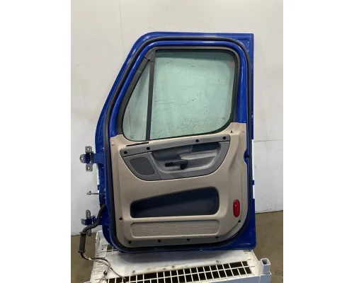 FREIGHTLINER Cascadia 113 Door Assembly, Front