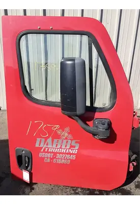 FREIGHTLINER Cascadia 113 Door Assembly, Front