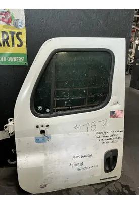 FREIGHTLINER Cascadia 113 Door Assembly, Front