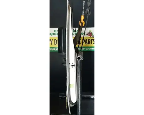 FREIGHTLINER Cascadia 113 Door Assembly, Front