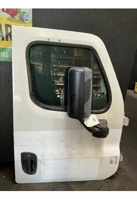 FREIGHTLINER Cascadia 113 Door Assembly, Front
