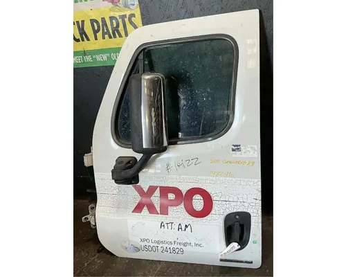 FREIGHTLINER Cascadia 113 Door Assembly, Front
