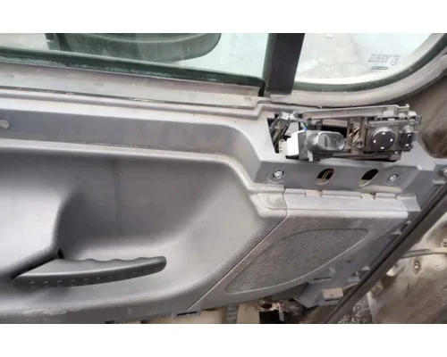 FREIGHTLINER Cascadia 113 Door Assembly, Front