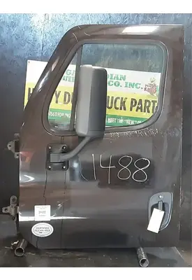 FREIGHTLINER Cascadia 113 Door Assembly, Front