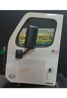 FREIGHTLINER Cascadia 113 Door Assembly, Front