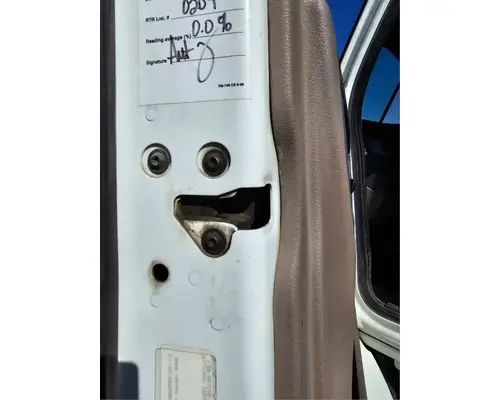 FREIGHTLINER Cascadia 113 Door Assembly, Front