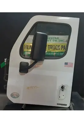 FREIGHTLINER Cascadia 113 Door Assembly, Front