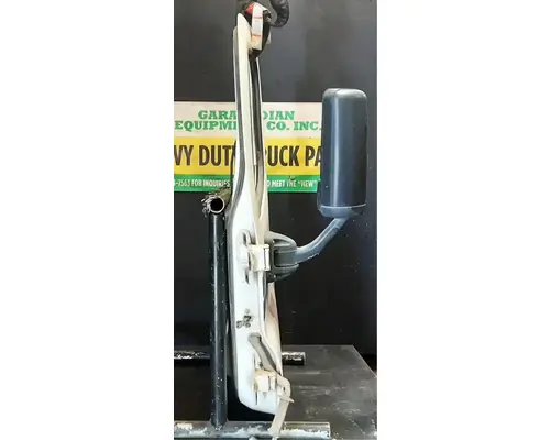 FREIGHTLINER Cascadia 113 Door Assembly, Front