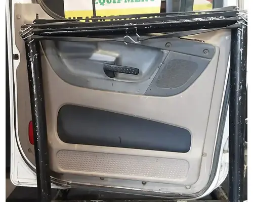 FREIGHTLINER Cascadia 113 Door Assembly, Front