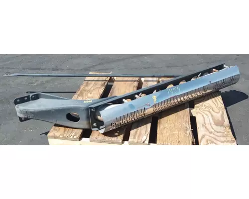 FREIGHTLINER Cascadia 113 Exhaust Pipe
