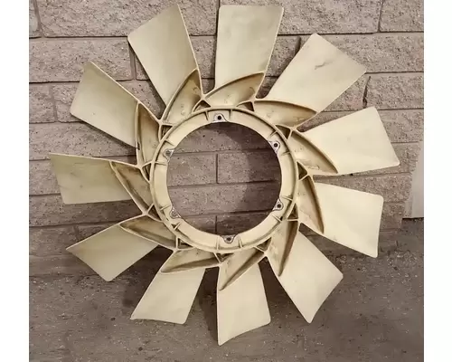FREIGHTLINER Cascadia 113 Fan Blade