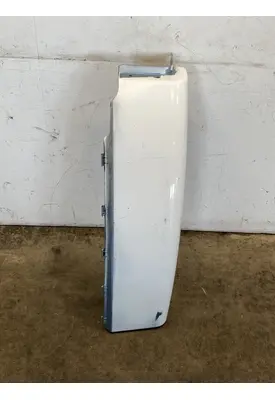 FREIGHTLINER Cascadia 113 Fender Extension