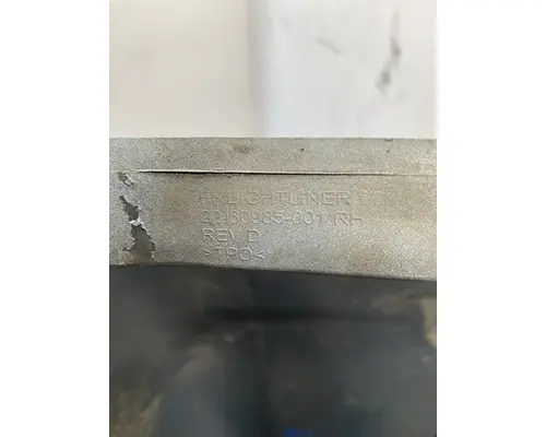 FREIGHTLINER Cascadia 113 Fender Extension