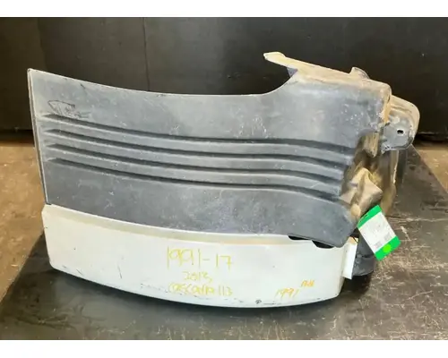 FREIGHTLINER Cascadia 113 Fender Extension