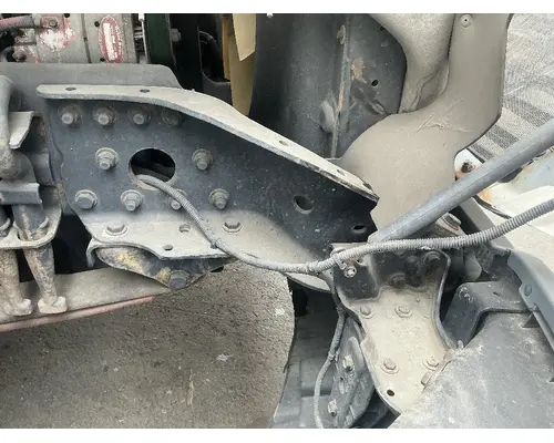 FREIGHTLINER Cascadia 113 Frame Horn