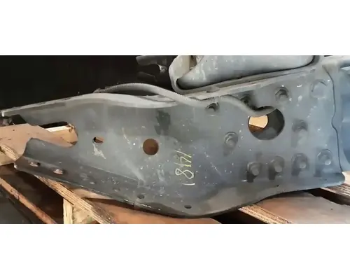 FREIGHTLINER Cascadia 113 Frame Horn