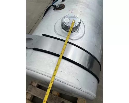 FREIGHTLINER Cascadia 113 Fuel Tank