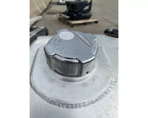 FREIGHTLINER Cascadia 113 Fuel Tank