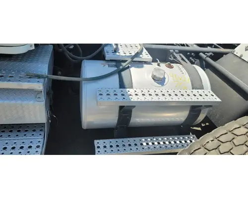 FREIGHTLINER Cascadia 113 Fuel Tank