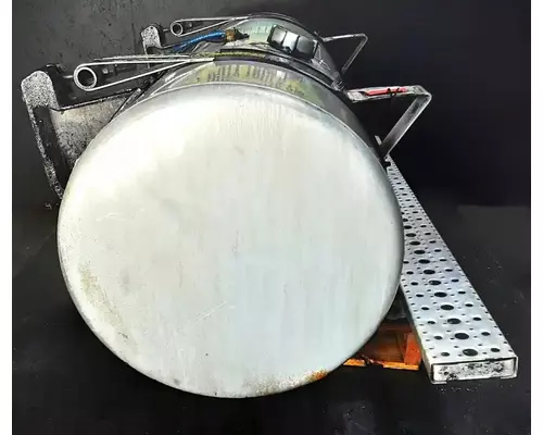 FREIGHTLINER Cascadia 113 Fuel Tank