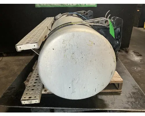 FREIGHTLINER Cascadia 113 Fuel Tank