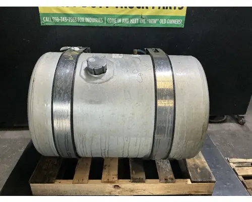 FREIGHTLINER Cascadia 113 Fuel Tank
