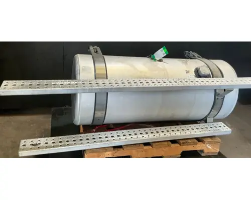 FREIGHTLINER Cascadia 113 Fuel Tank