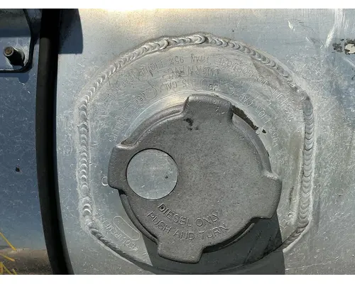 FREIGHTLINER Cascadia 113 Fuel Tank