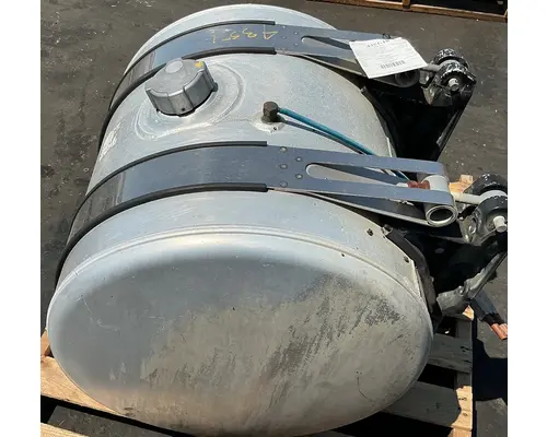 FREIGHTLINER Cascadia 113 Fuel Tank