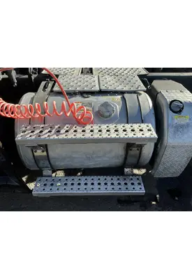 FREIGHTLINER Cascadia 113 Fuel Tank