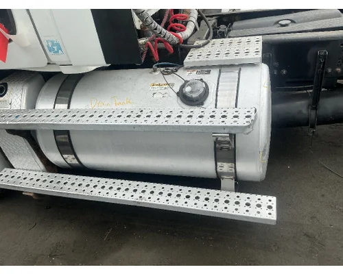 FREIGHTLINER Cascadia 113 Fuel Tank