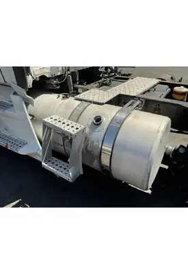 FREIGHTLINER Cascadia 113 Fuel Tank