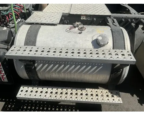 FREIGHTLINER Cascadia 113 Fuel Tank