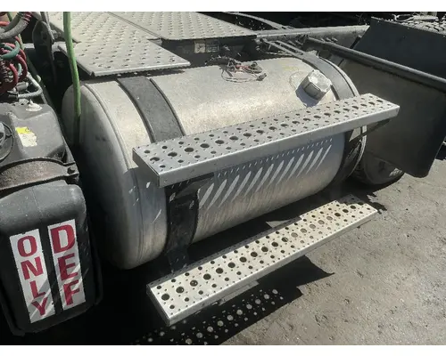 FREIGHTLINER Cascadia 113 Fuel Tank