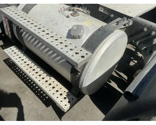 FREIGHTLINER Cascadia 113 Fuel Tank