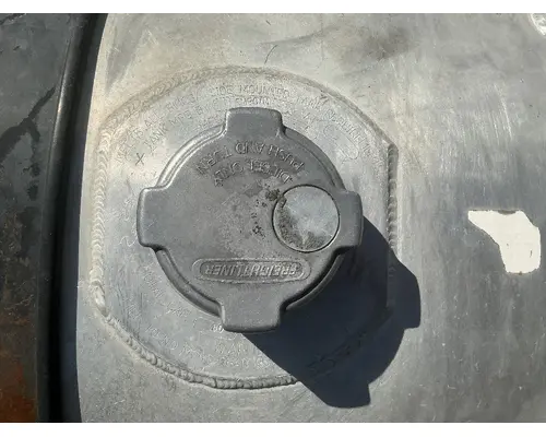 FREIGHTLINER Cascadia 113 Fuel Tank